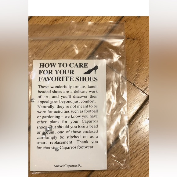 Women's Caparros 'Zephyr' Evening Platform Sandals / Dress Shoes Silver Size 8 - Picture 9 of 10